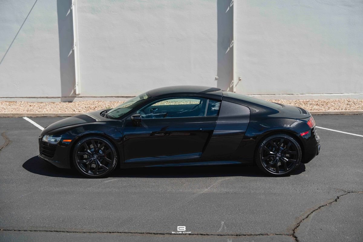 Used 2014 Audi R8 V10 AWD/4WD image 8