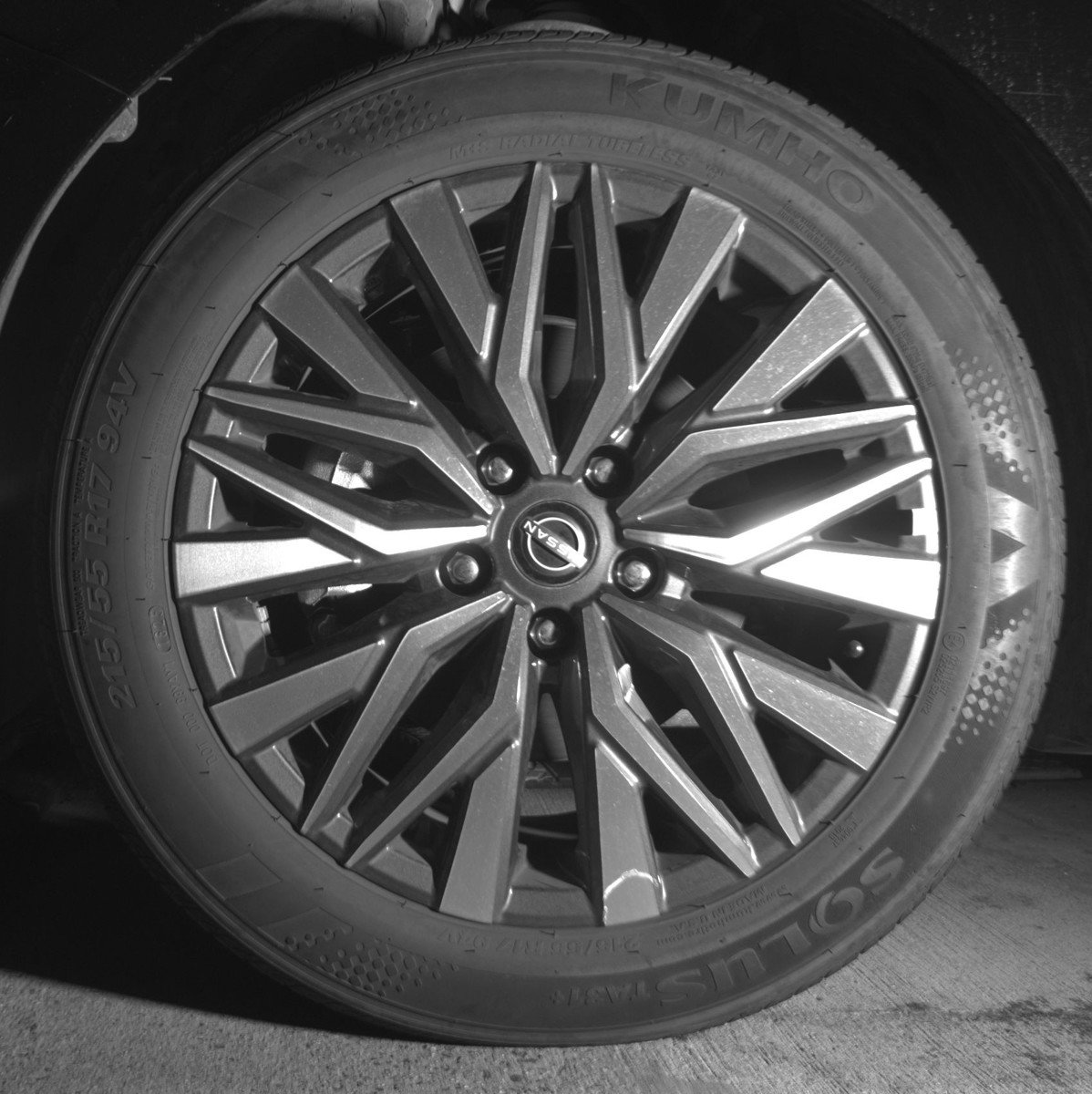 Used 2025 Nissan Altima 2.5 SV image 12