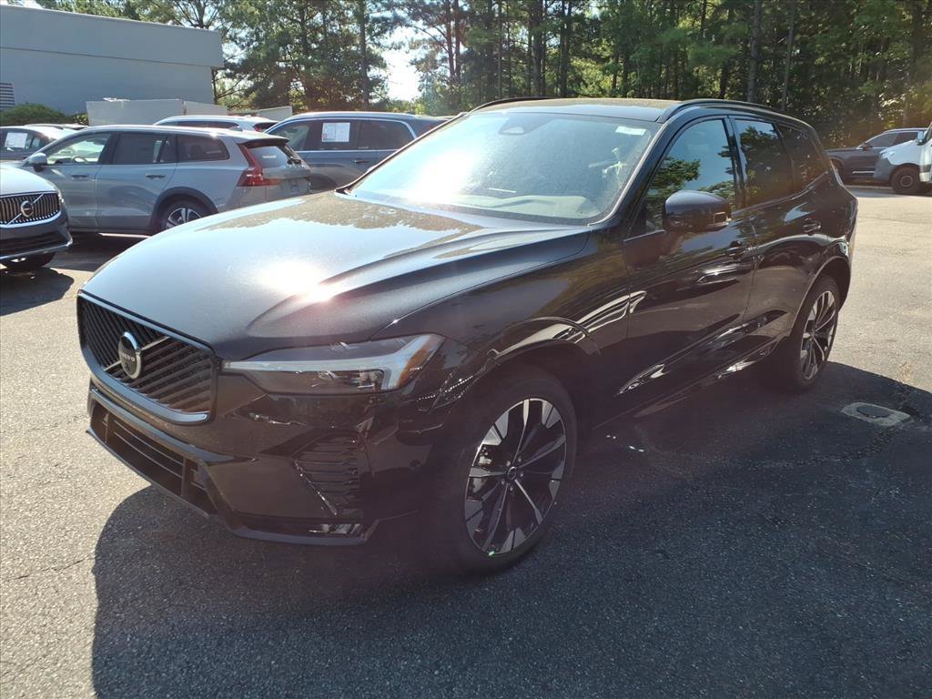 New 2026 Volvo XC60 B5 Plus w/ Protection Package Premier image 9