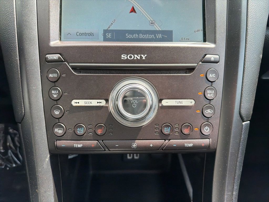 Used 2020 Ford Fusion Titanium image 31