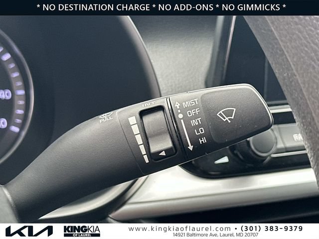 Used 2024 Kia Forte LXS w/ LXS Technology Package FWD image 11