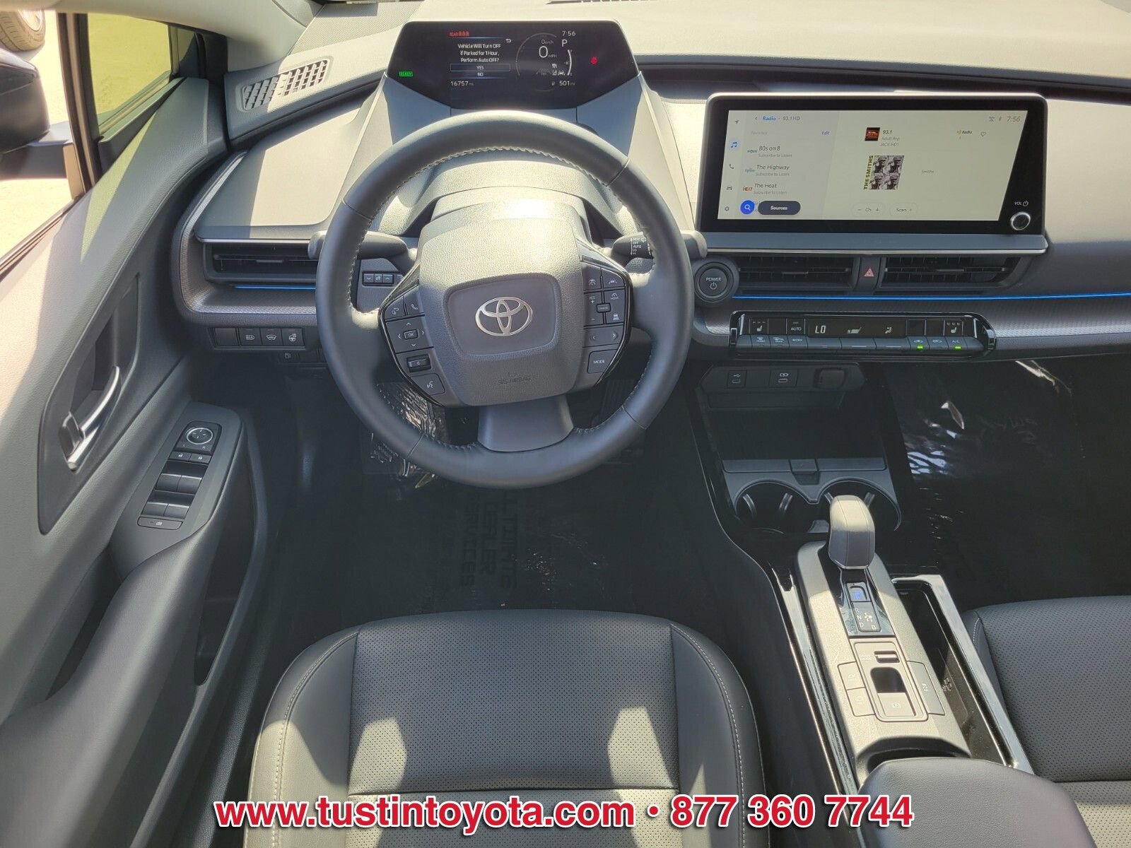 Used 2024 Toyota Prius XLE FWD image 12