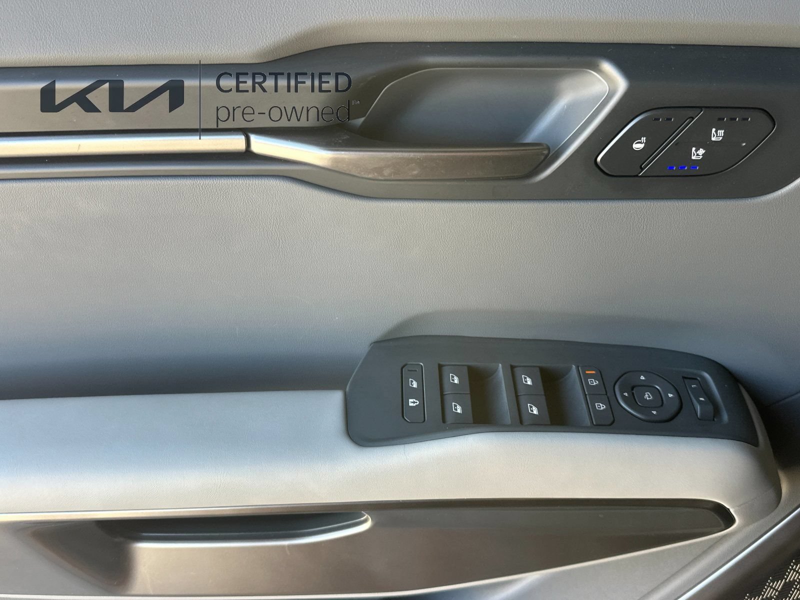 Certified 2024 Kia EV9 Wind AWD/4WD image 12