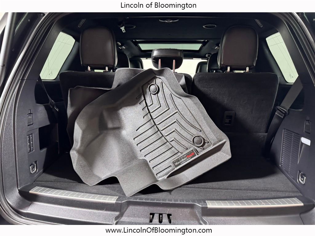 Used 2019 Lincoln Navigator Reserve AWD/4WD image 24