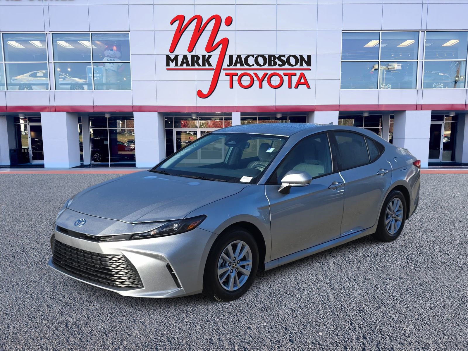 Used 2025 Toyota Camry LE