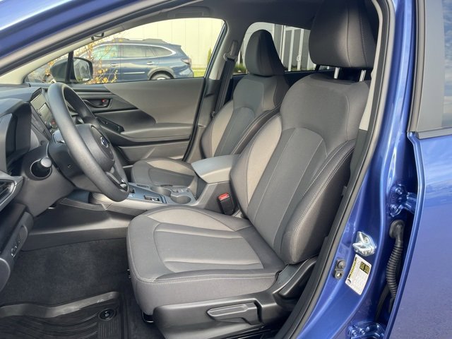 Used 2025 Subaru Crosstrek 2.0i image 19
