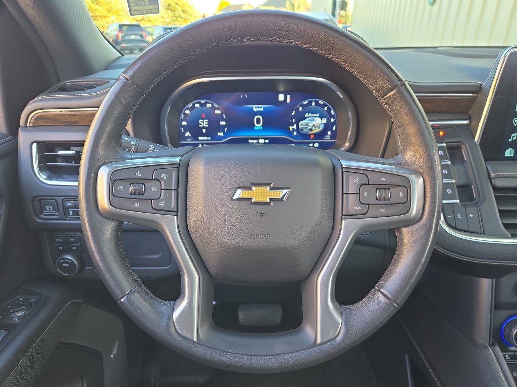Used 2023 Chevrolet Tahoe Premier AWD/4WD image 21