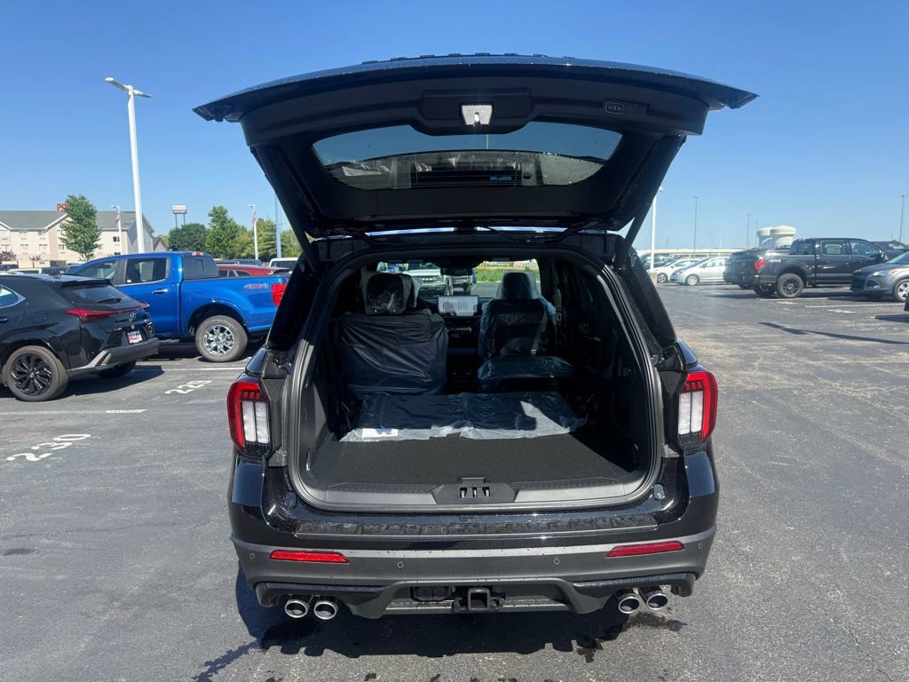 New 2026 Ford Explorer ST w/ Sun And Sound Package AWD/4WD image 41