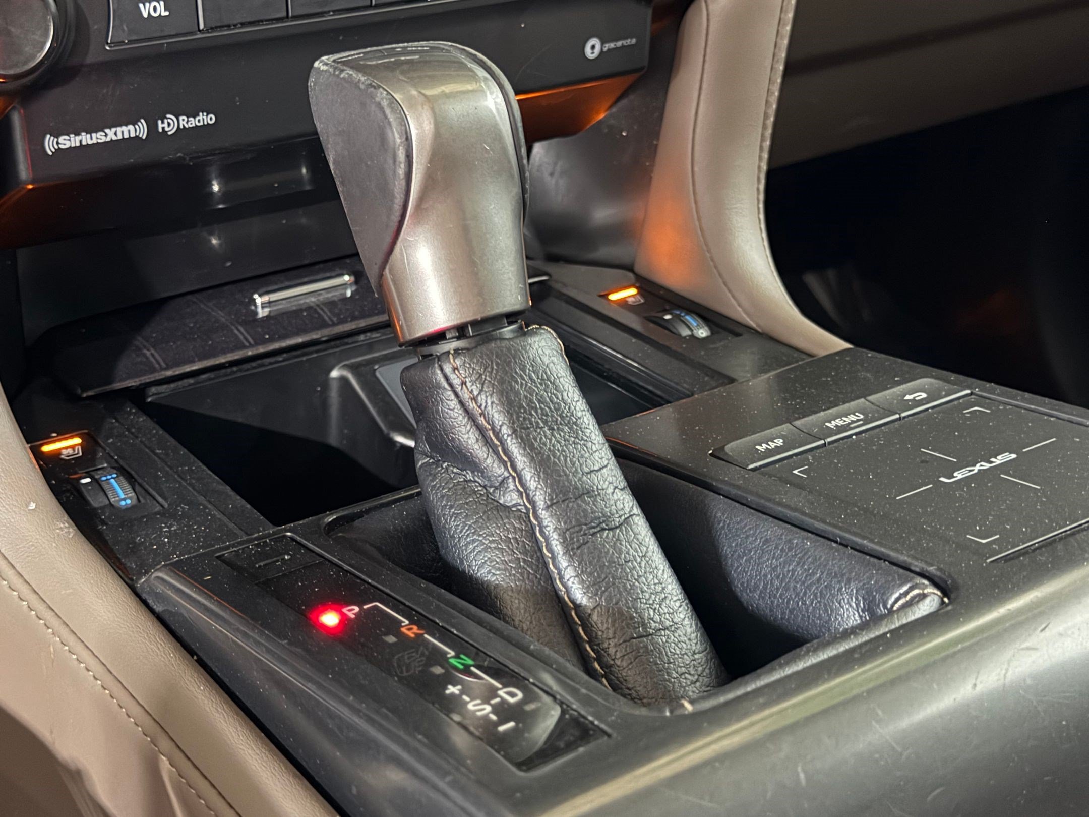 Used 2023 Lexus GX 460 Premium AWD/4WD image 15