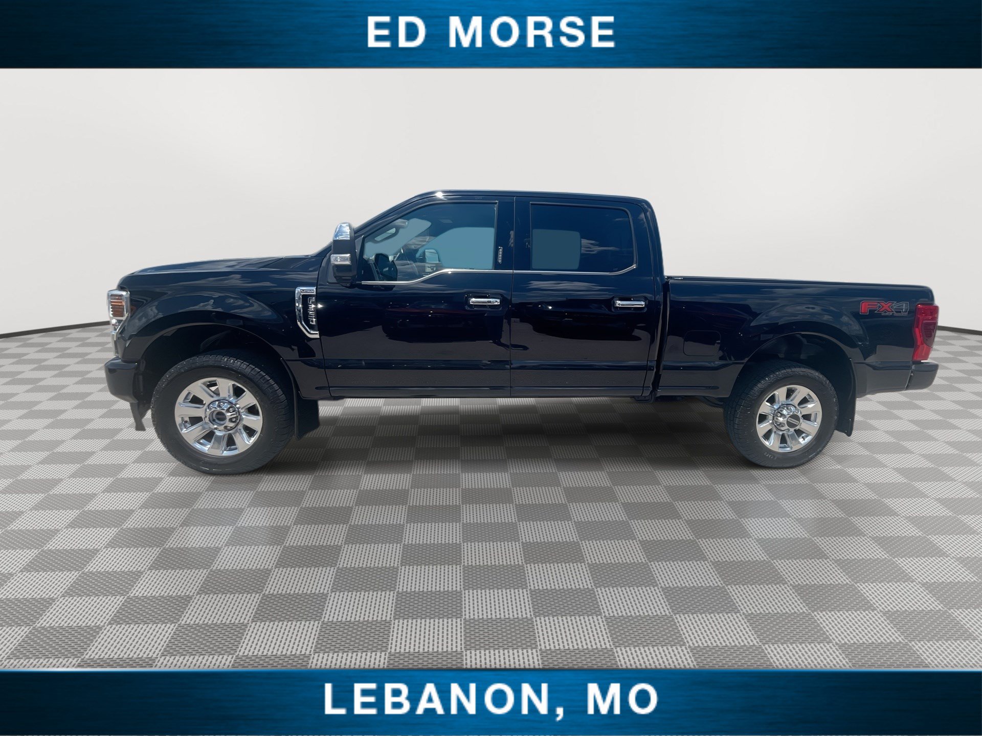 Certified 2021 Ford F350 Platinum w/ FX4 Off-Road Package AWD/4WD image 5