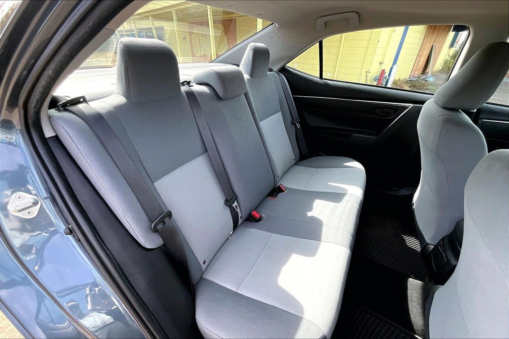 Used 2016 Toyota Corolla L FWD image 20