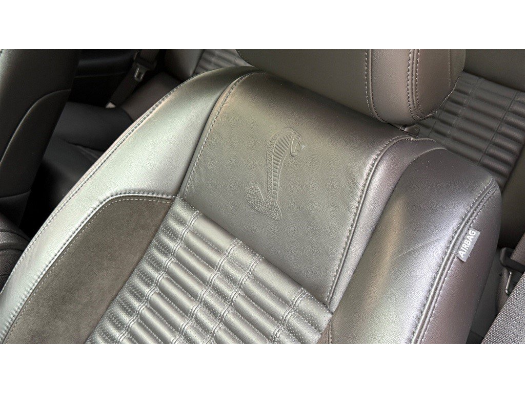 Used 2013 Ford Mustang Shelby GT500 RWD image 54