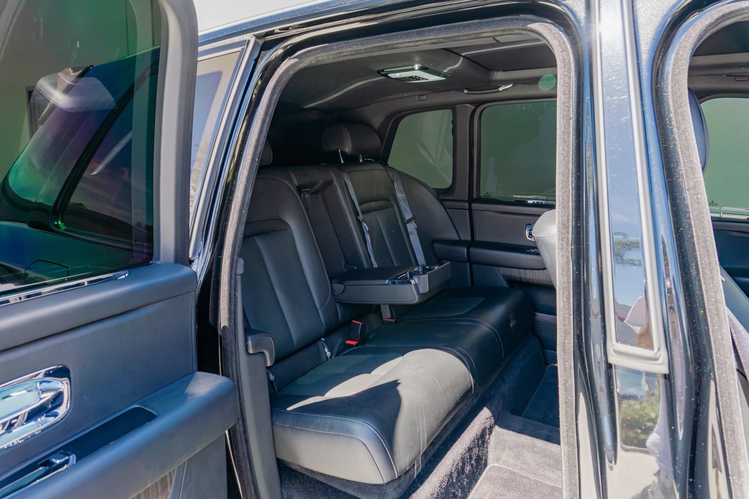 Used 2019 Rolls-Royce Cullinan AWD/4WD image 14