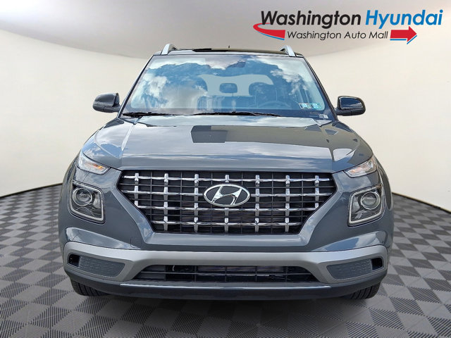 New 2026 Hyundai Venue SEL FWD image 2