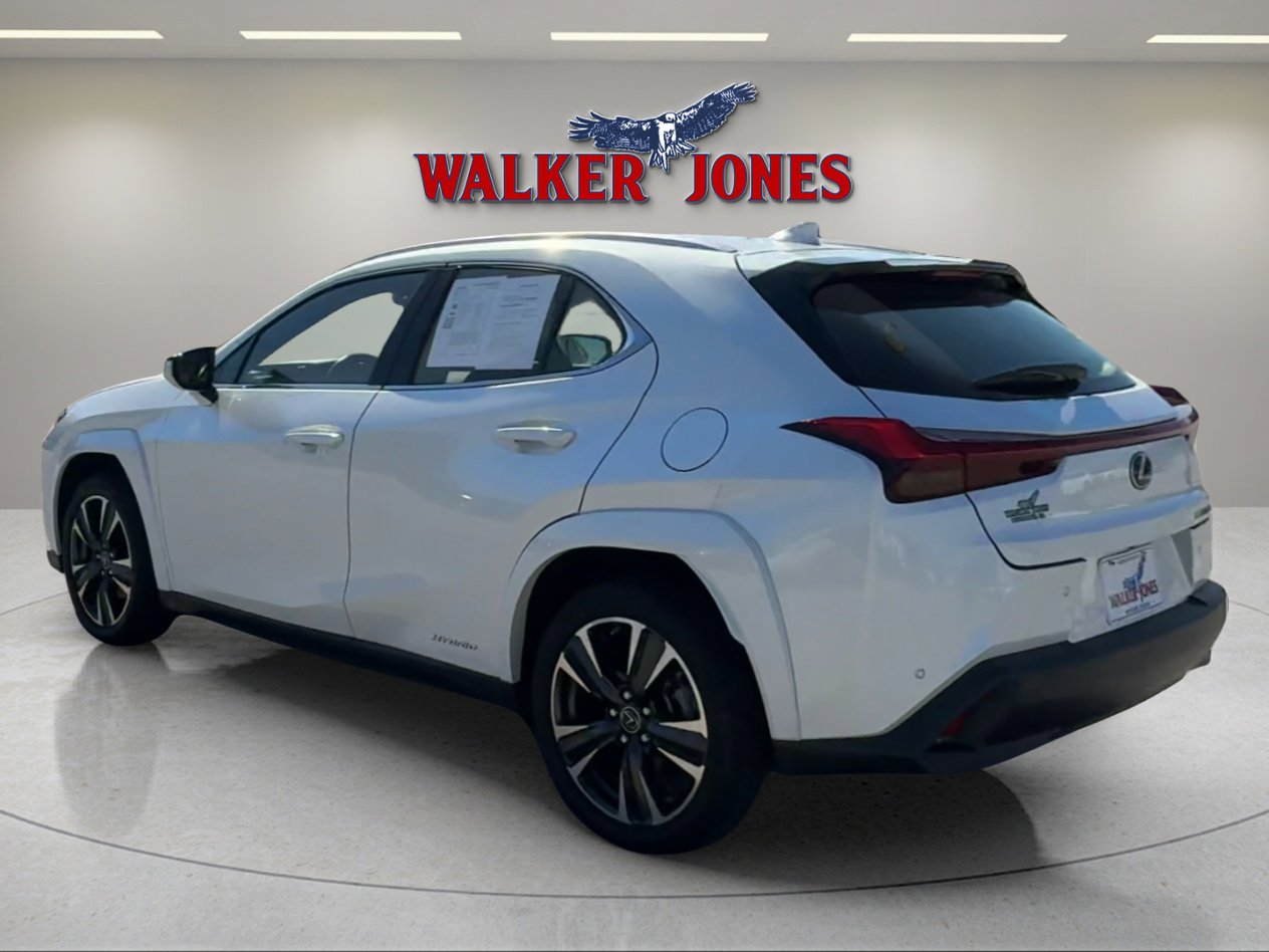 Used 2022 Lexus UX 250h w/ Accessory Package (Z1) image 5