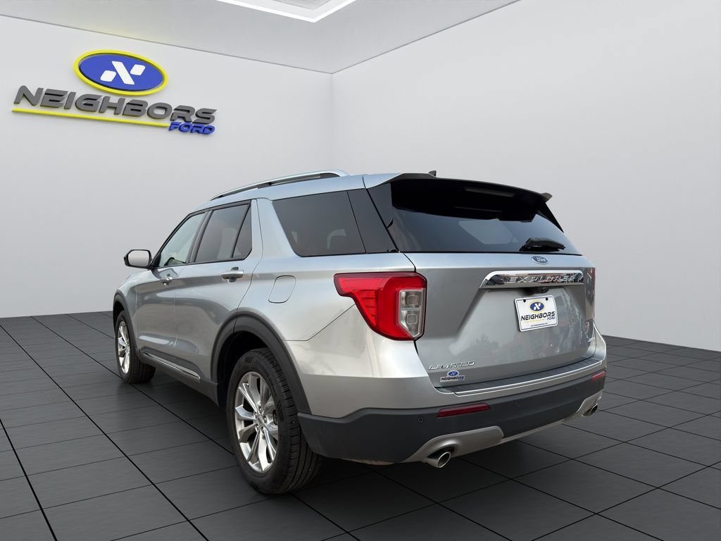 Used 2024 Ford Explorer Limited AWD/4WD image 4