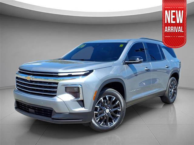 Used 2026 Chevrolet Traverse LT w/ Sun and Wheel Package