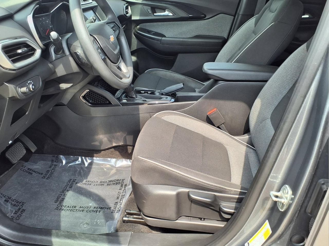 Used 2021 Chevrolet TrailBlazer LS AWD/4WD image 13