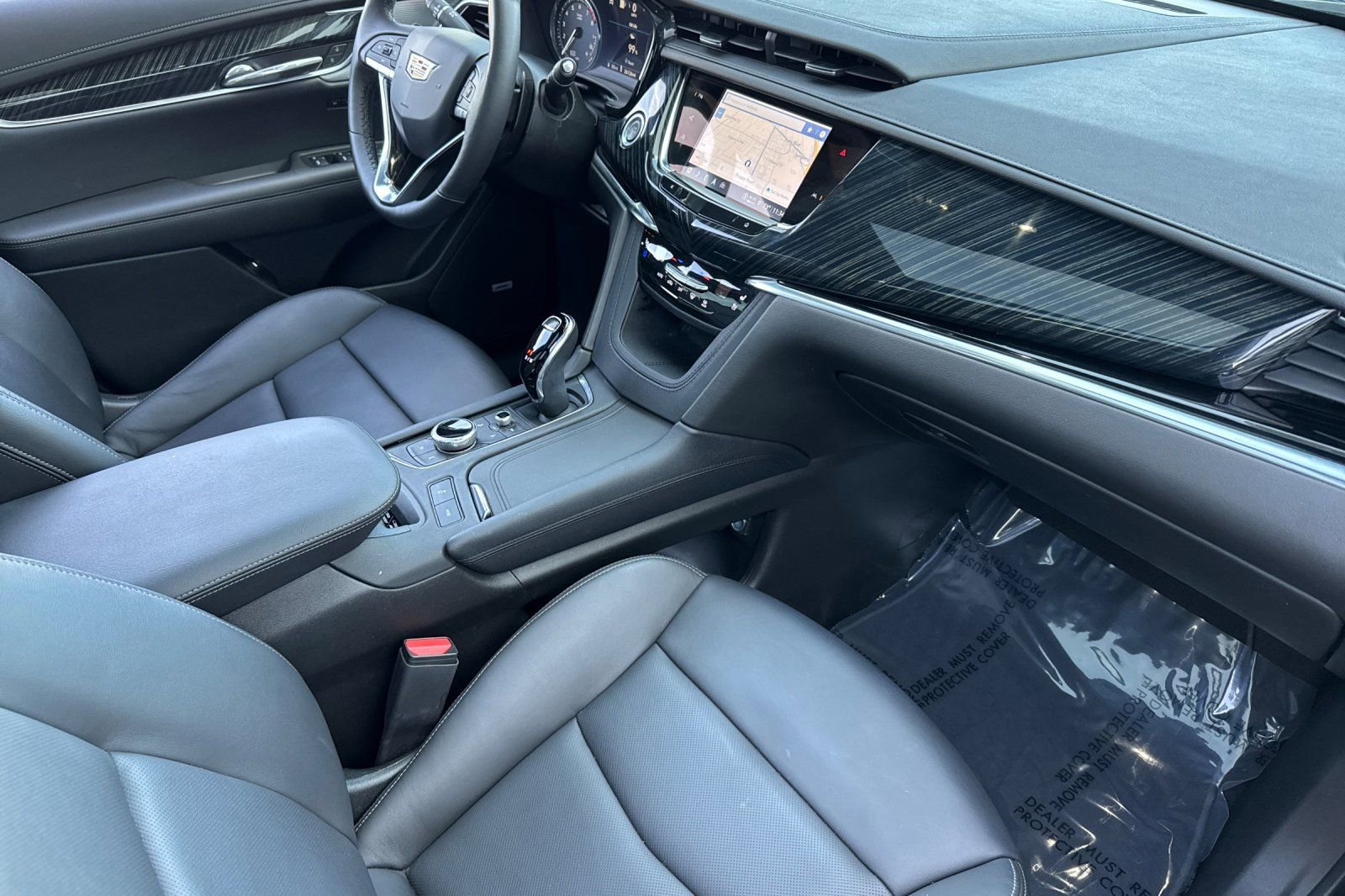 Certified 2023 Cadillac XT6 Premium Luxury w/ Technology Package image 17