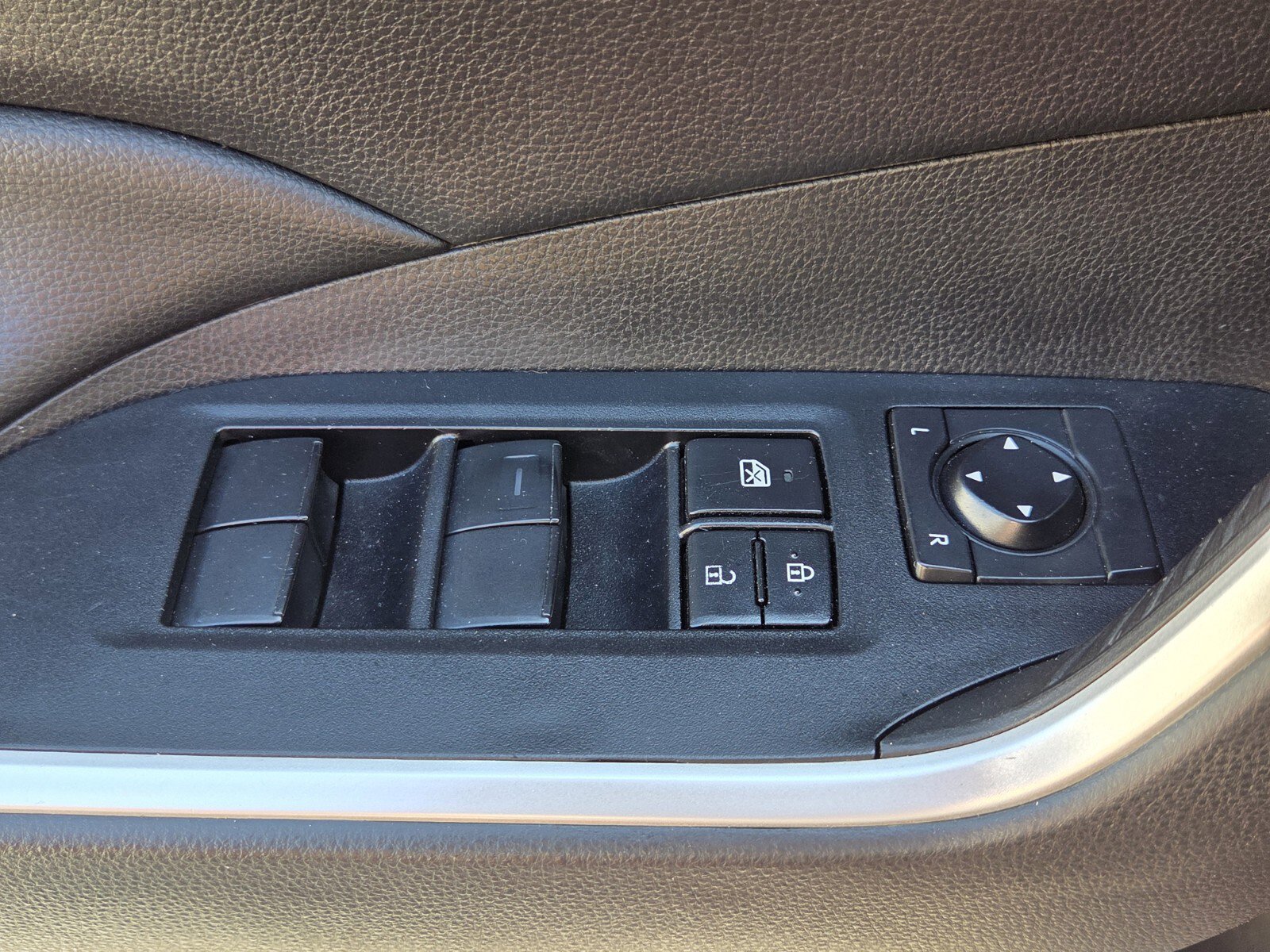 Certified 2023 Toyota RAV4 LE image 13