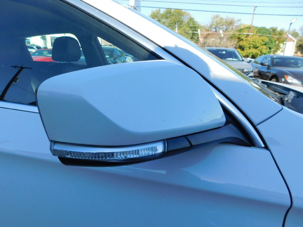 Used 2019 Chevrolet Impala LT FWD image 10