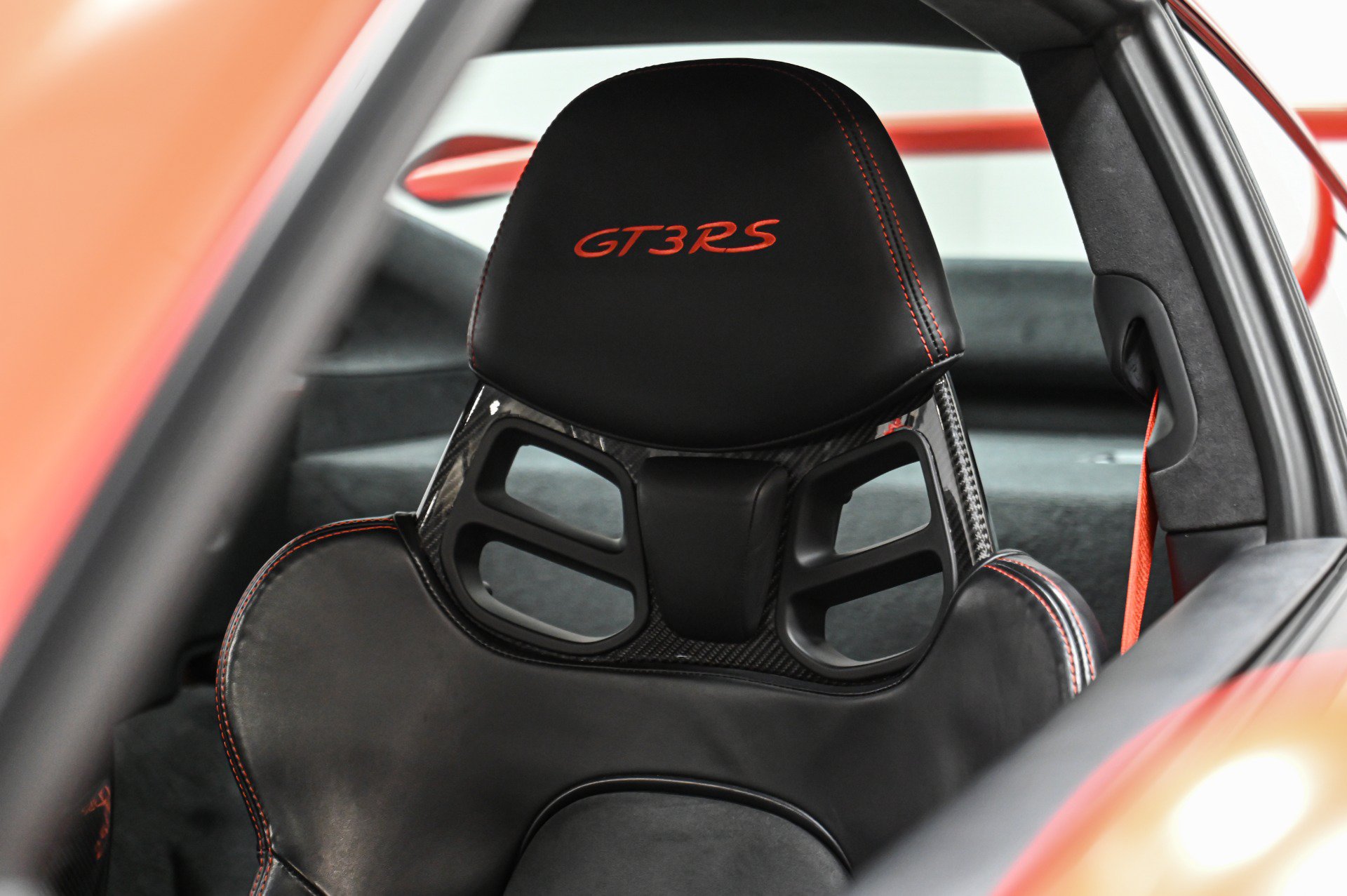 Used 2016 Porsche 911 GT3 RS RWD image 8