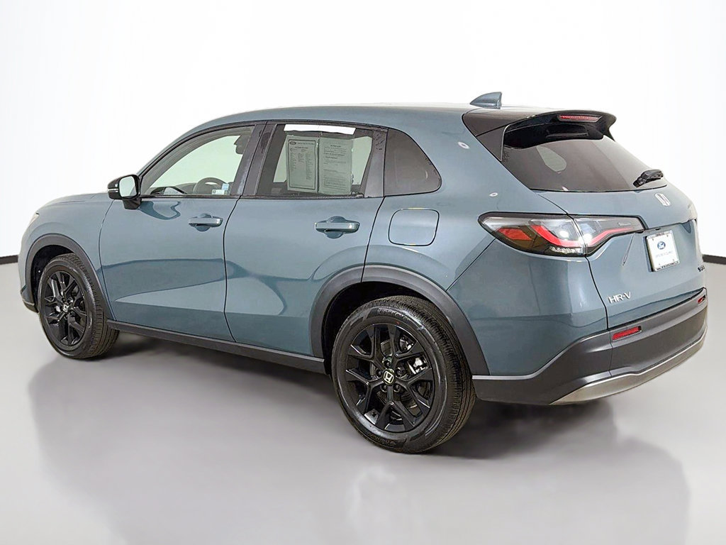 Used 2025 Honda HR-V Sport image 9