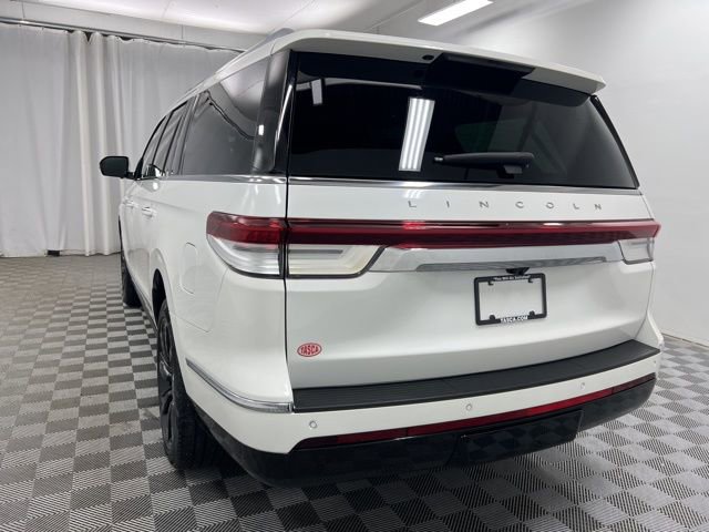 Used 2024 Lincoln Navigator L Reserve image 7