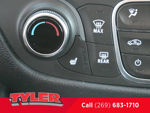 Used 2020 Chevrolet Equinox LT w/ Driver Convenience Package FWD image 35