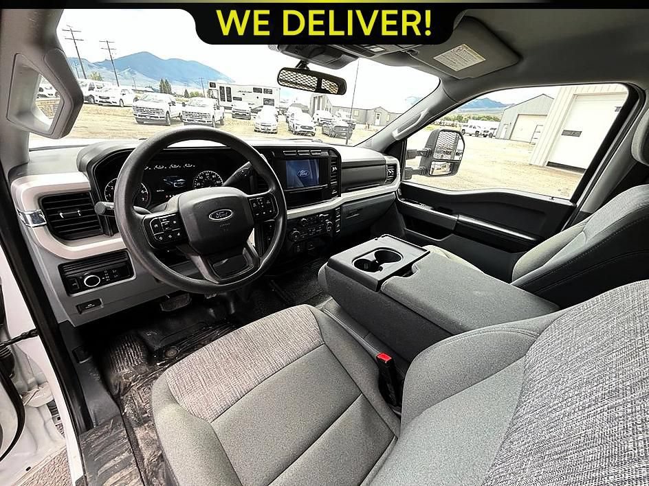 Used 2024 Ford F550 4x4 Crew Cab Super Duty image 9