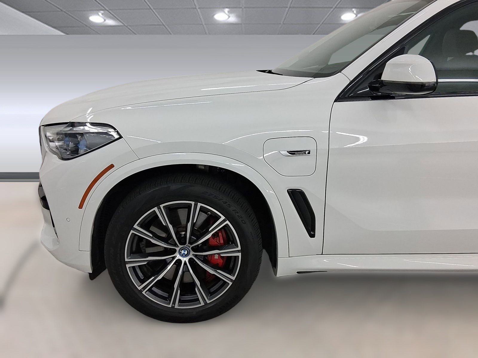 Used 2023 BMW X5 xDrive45e w/ Executive Package image 19