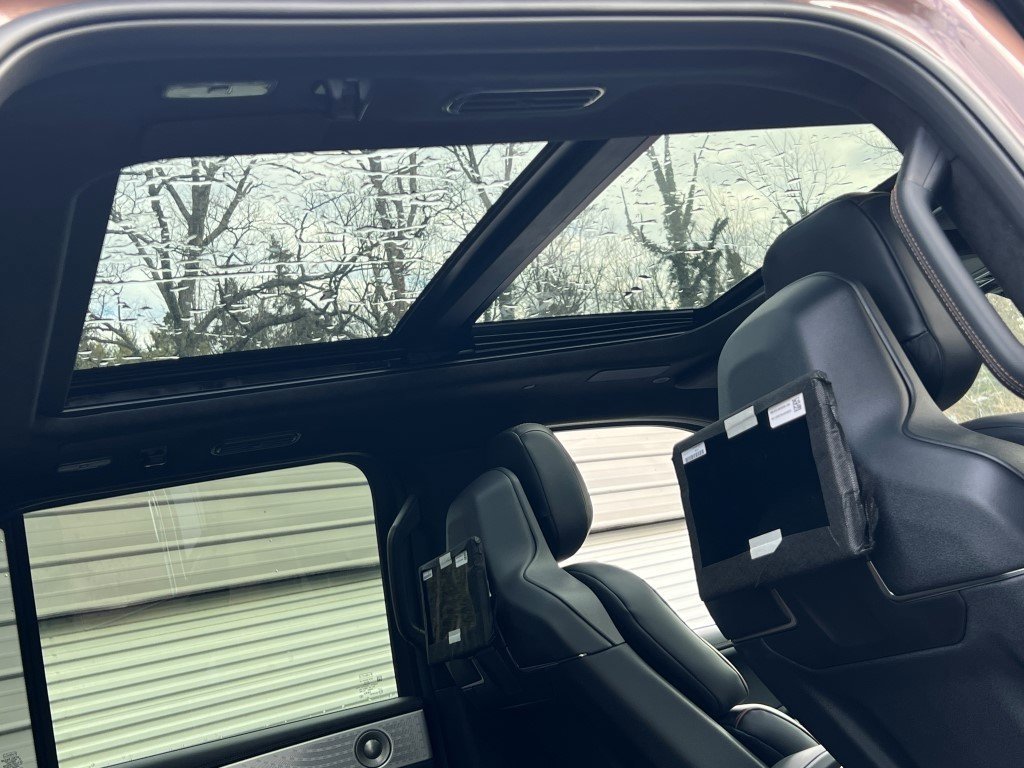 New 2026 Lincoln Navigator Black Label image 13