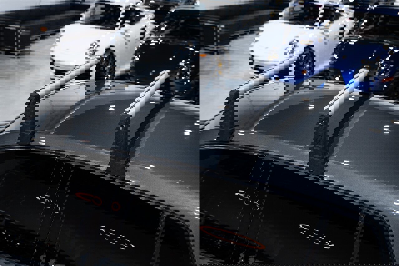 Used 2019 Volkswagen Golf R 4-Door image 40