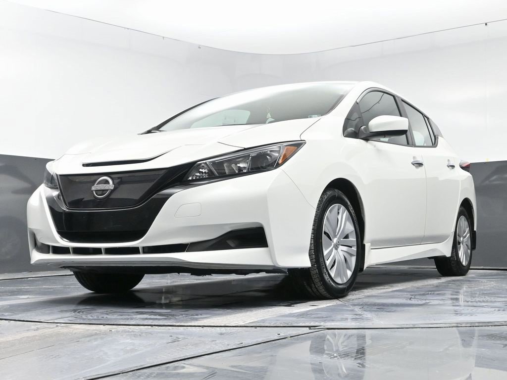Used 2023 Nissan Leaf S image 47