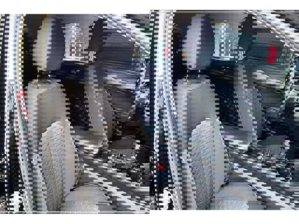 Used 2025 Kia K5 LXS image 8