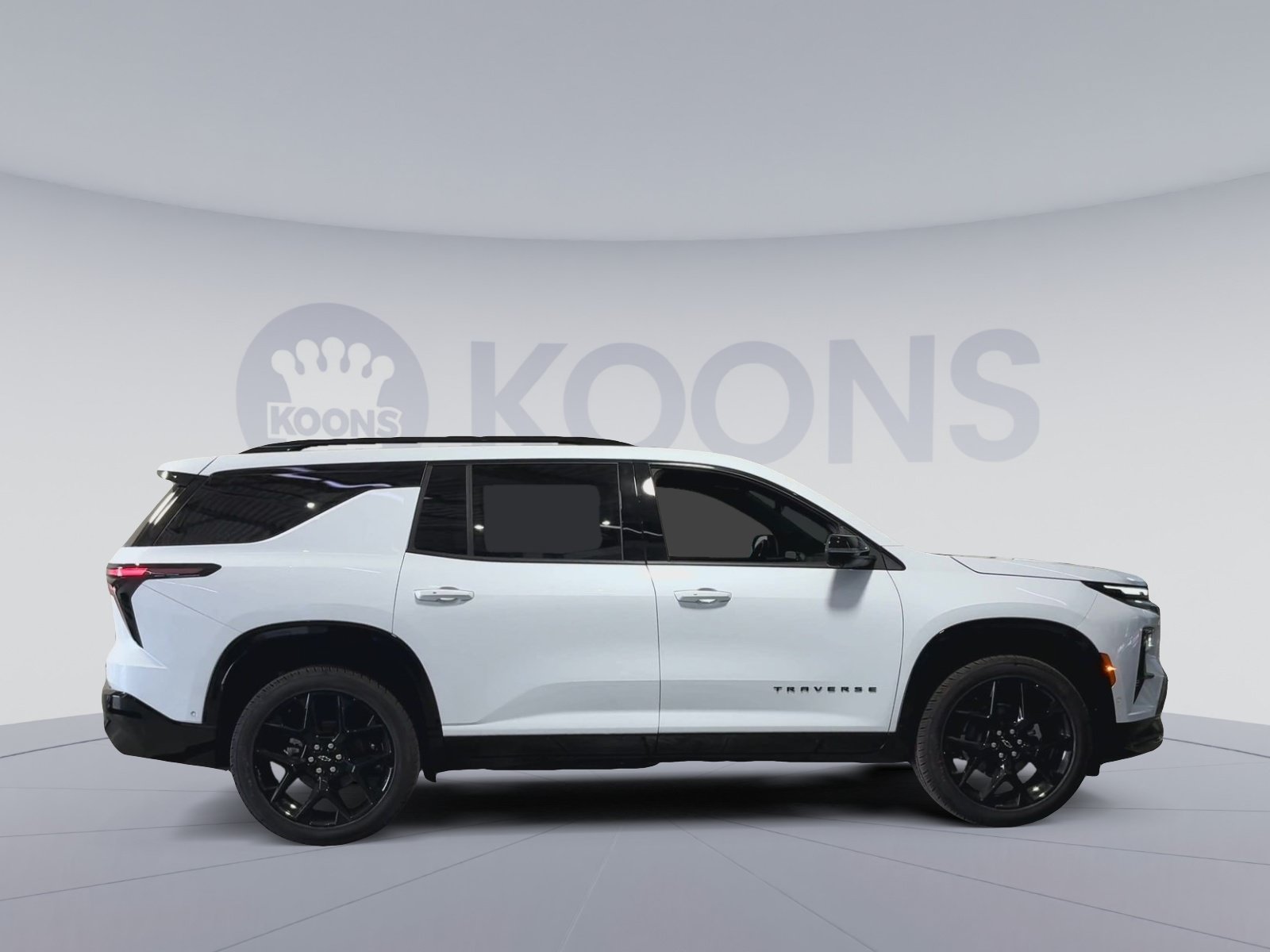 New 2026 Chevrolet Traverse RS w/ LPO, Floor Liner Package FWD image 12
