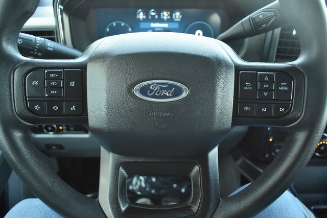 Used 2024 Ford F350 XLT w/ XLT Premium Package image 18