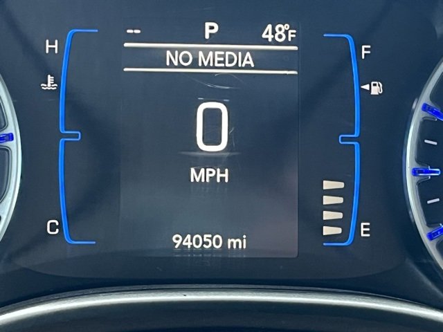 Used 2018 Chrysler Pacifica LX image 46