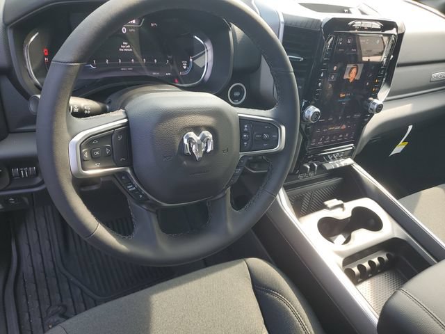 New 2026 RAM 1500 Big Horn AWD/4WD image 18