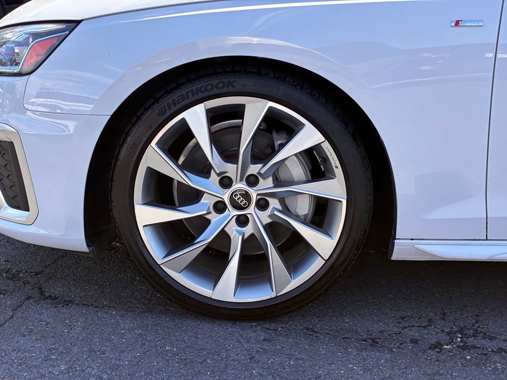 Used 2023 Audi A4 2.0T Premium Plus w/ Premium Plus Package AWD/4WD image 46