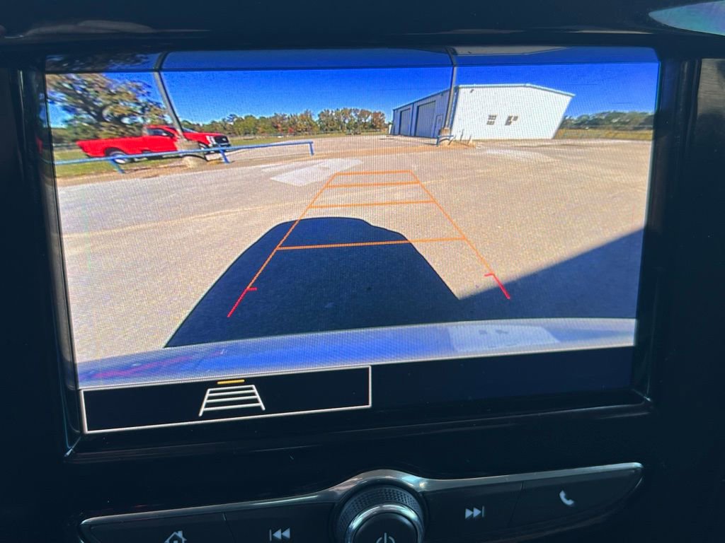 Used 2020 Chevrolet Traverse LS image 28