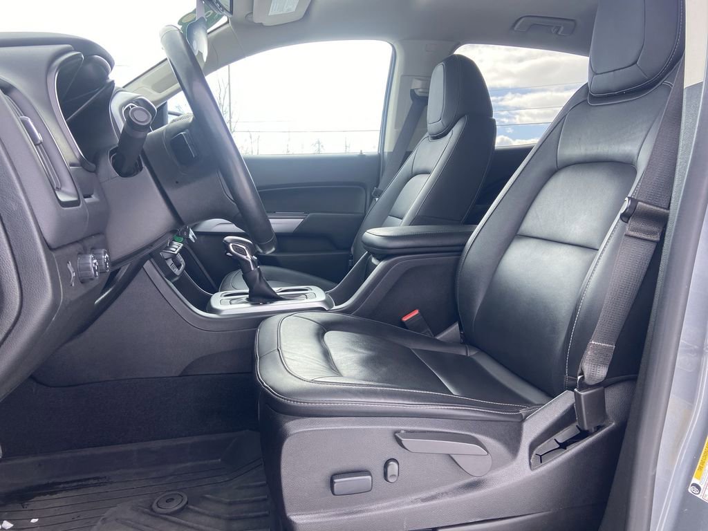 Used 2022 Chevrolet Colorado LT w/ Luxury Package image 18