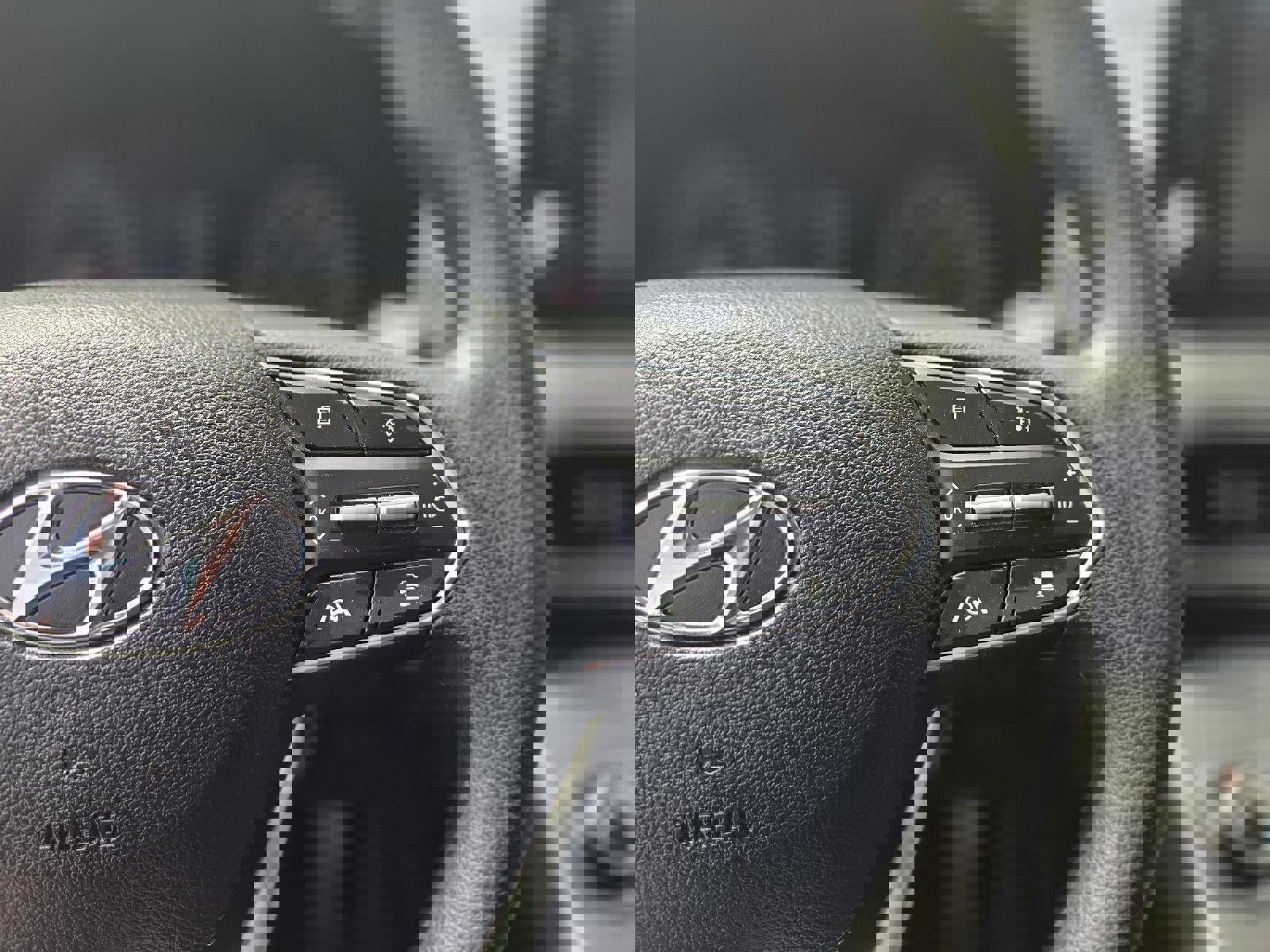 Used 2022 Hyundai Santa Fe SEL image 39