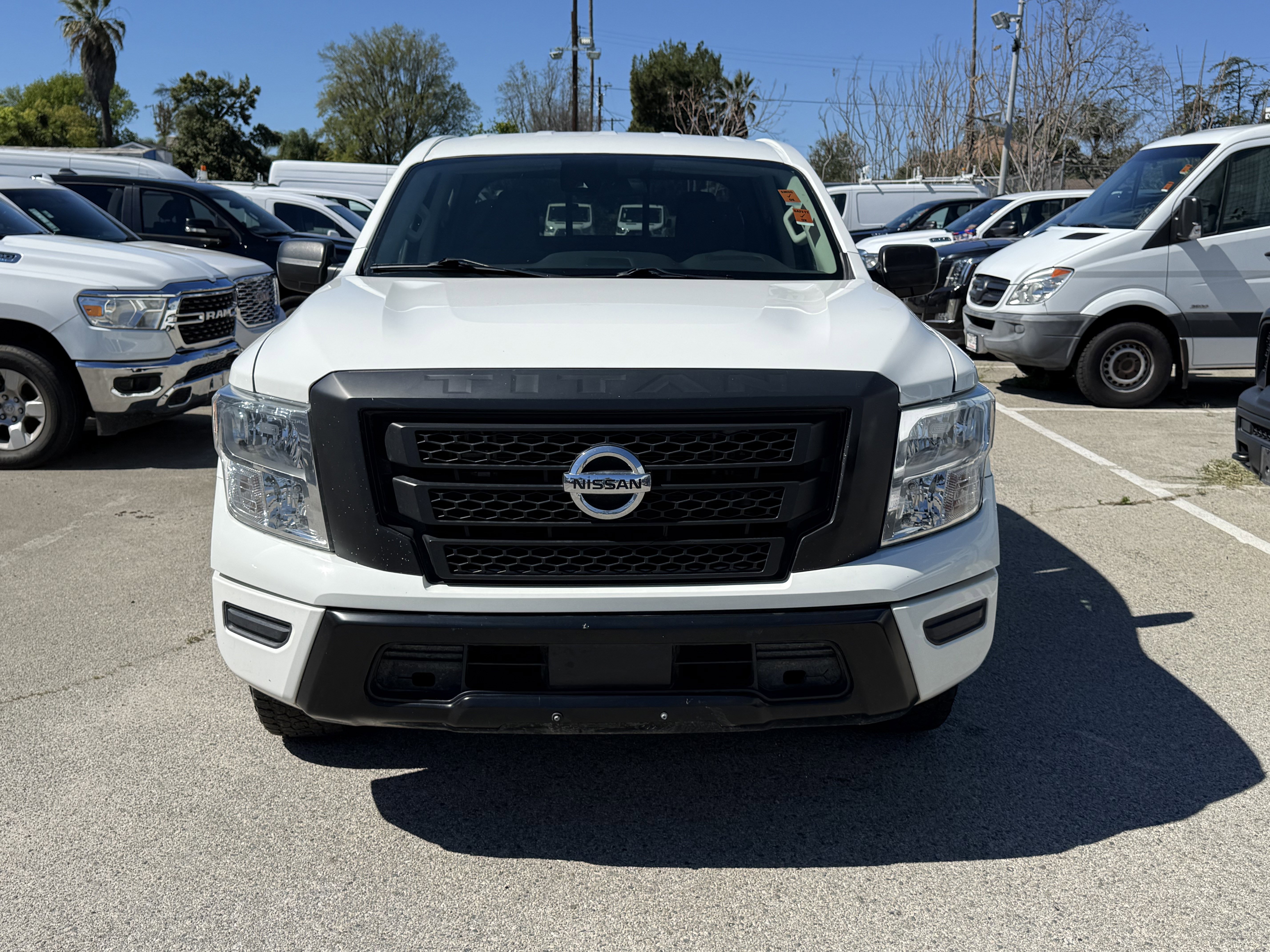 Used 2022 Nissan Titan S w/ S Utility Package image 3