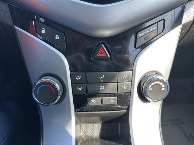 Used 2013 Chevrolet Cruze Eco image 17
