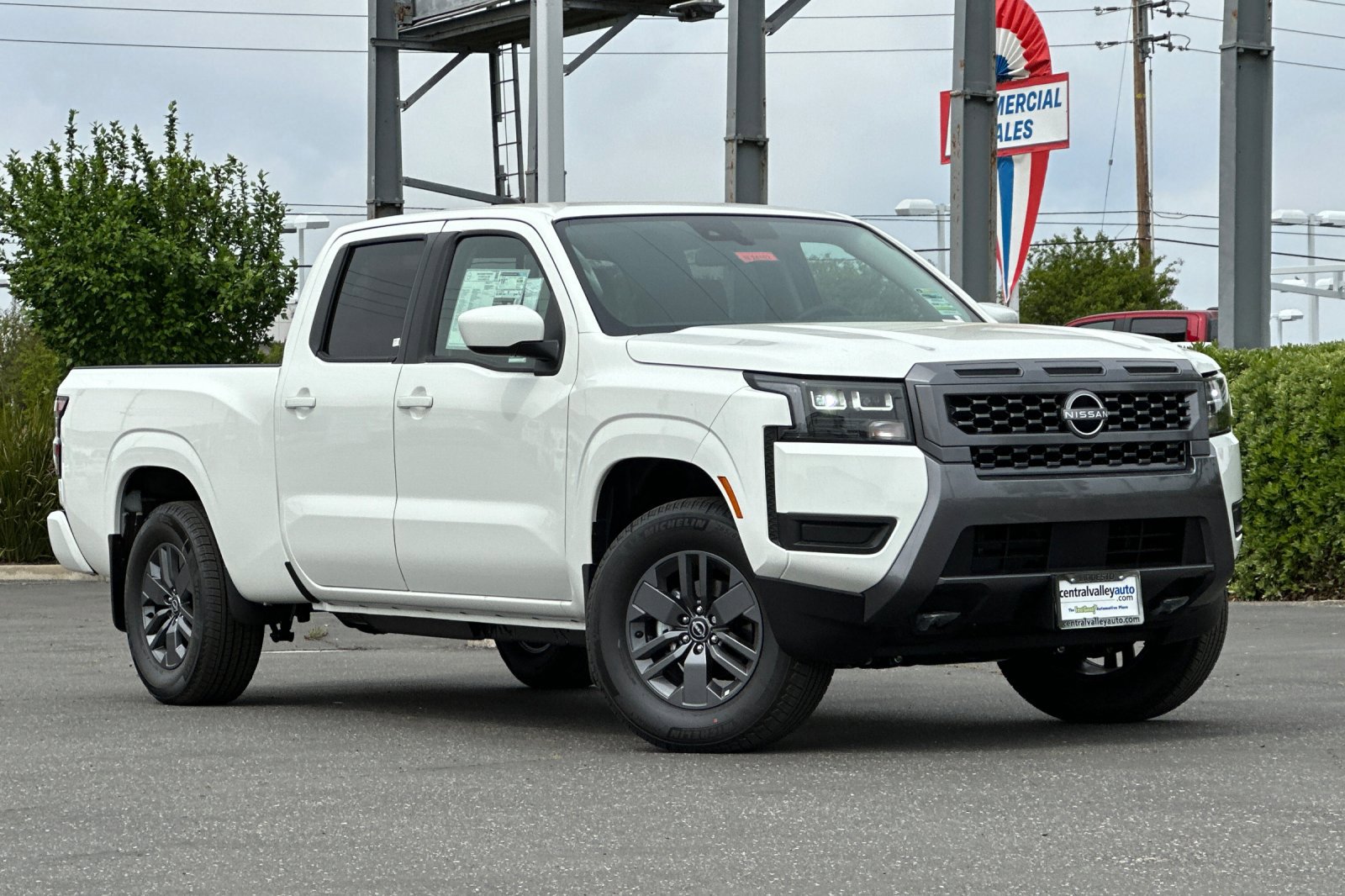 New 2026 Nissan Frontier SV w/ Tow Package image 2