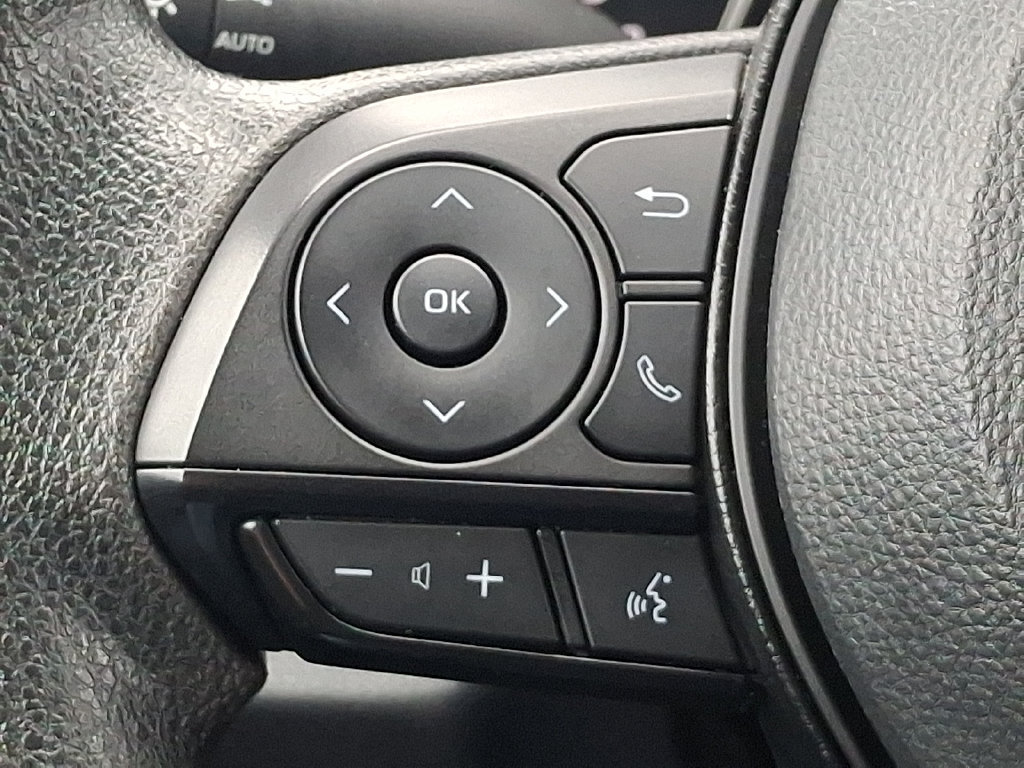 Certified 2025 Toyota RAV4 XLE AWD/4WD image 20