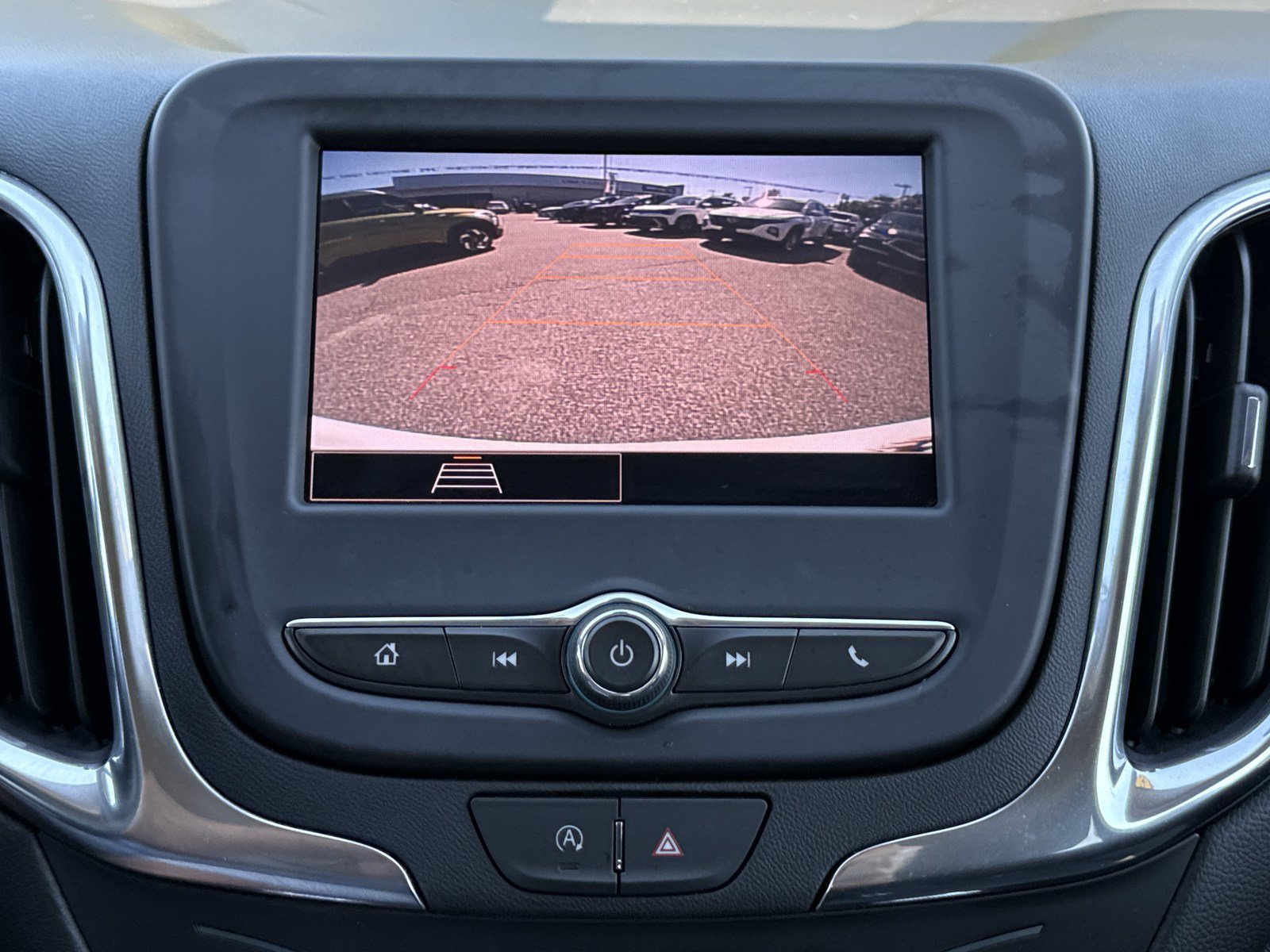 Used 2024 Chevrolet Equinox LT AWD/4WD image 24