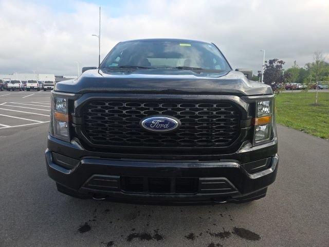 Used 2023 Ford F150 XL w/ STX Appearance Package AWD/4WD image 3