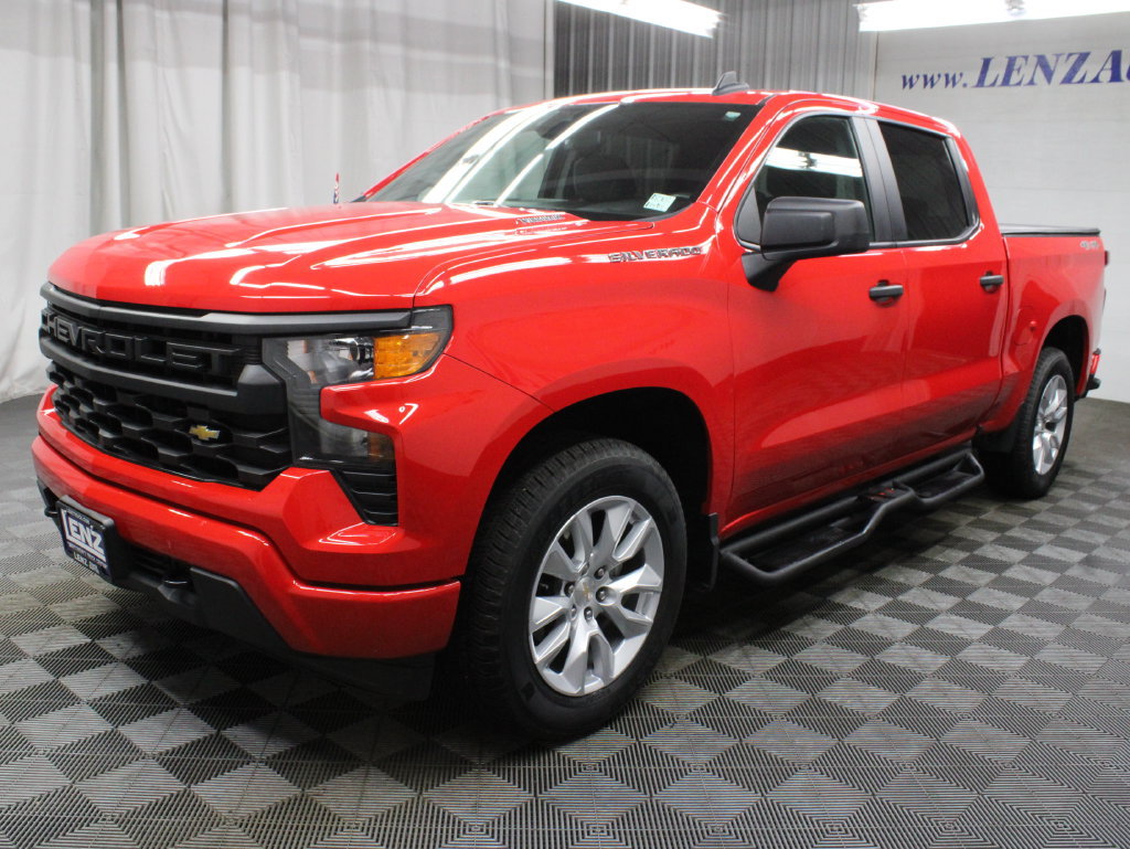 Used 2025 Chevrolet Silverado 1500 Custom AWD/4WD image 9